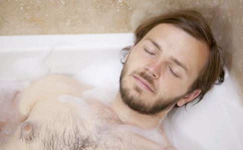 泉州男子睾丸炎怎么办 3款食疗方可治疗(图1) 睾丸炎怎么治疗 睾丸炎吃什么好 睾丸炎食疗偏方有哪些